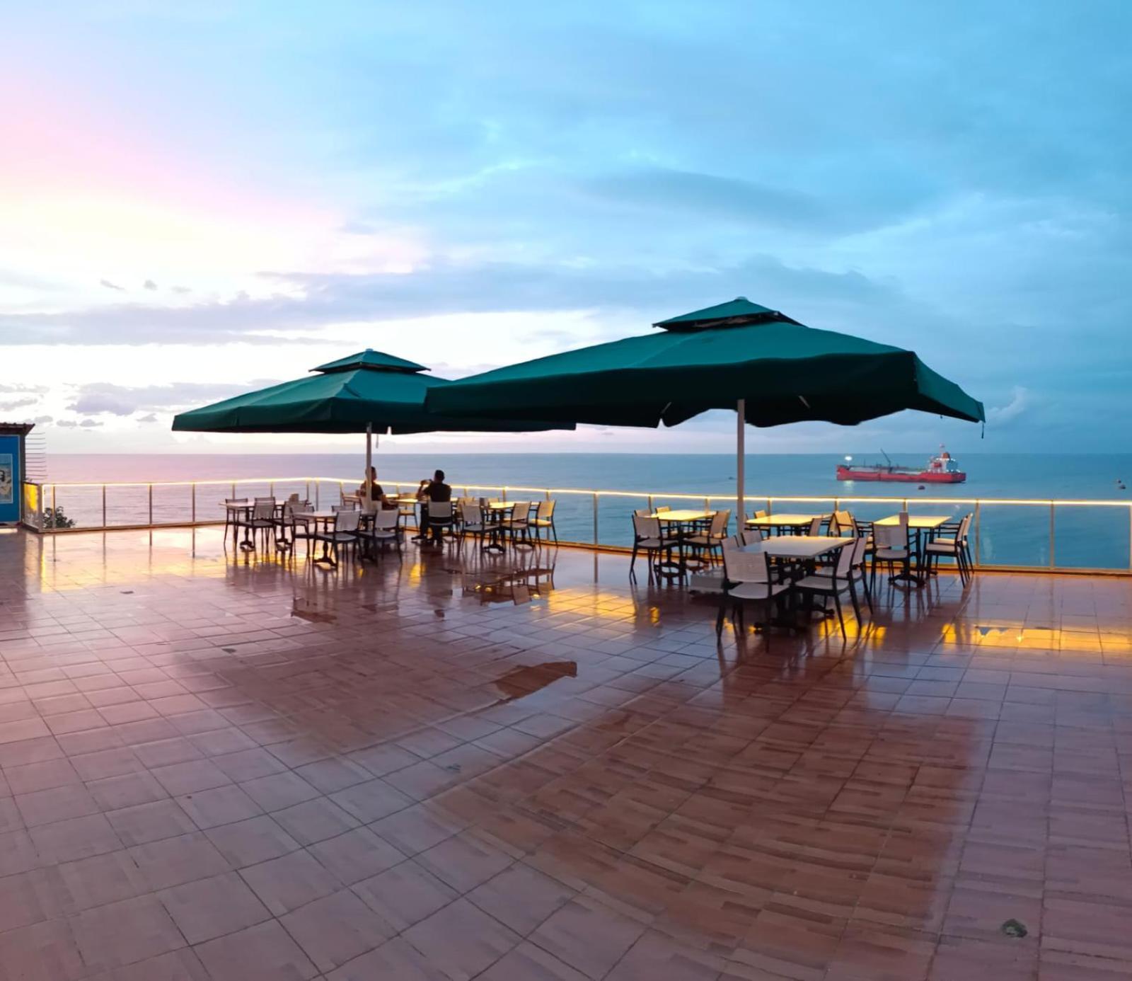 The Marine Hotel Трабзон Екстериор снимка