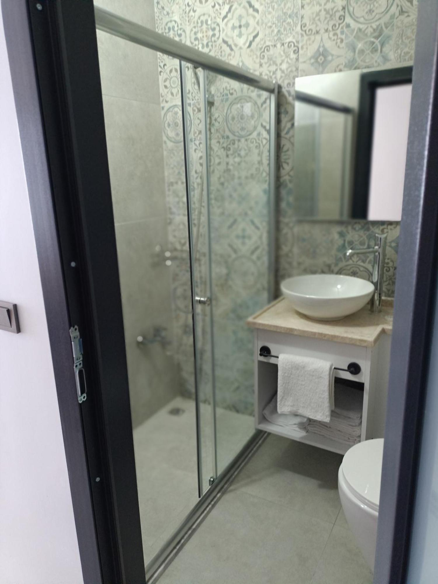 The Marine Hotel Трабзон Стая снимка